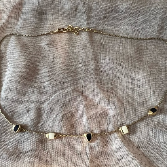 Beautiful Vintage Necklace! - Picture 2 of 2
